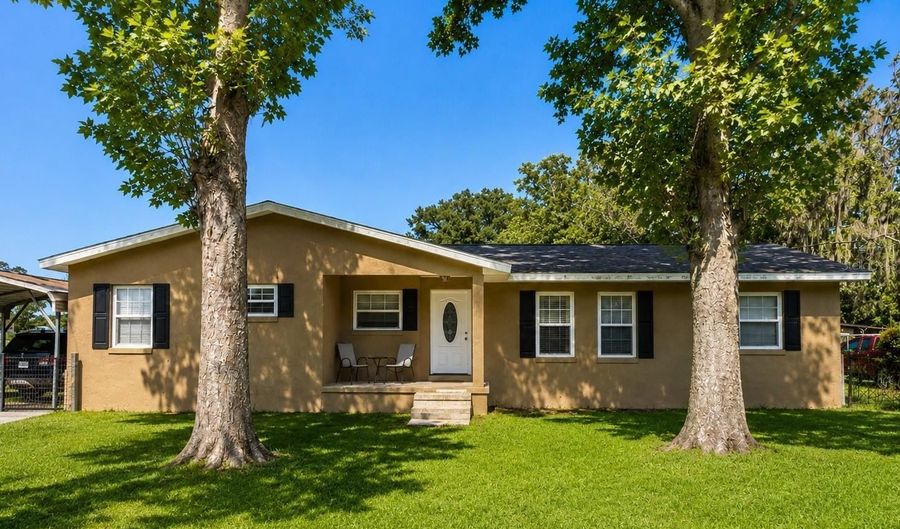 9390 NE 16TH Ter, Anthony, FL 32617 - 4 Beds, 3 Bath
