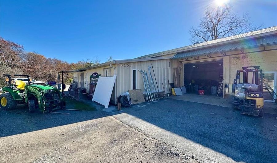 3015 Belle St, Alton, IL 62002 - 0 Beds, 0 Bath