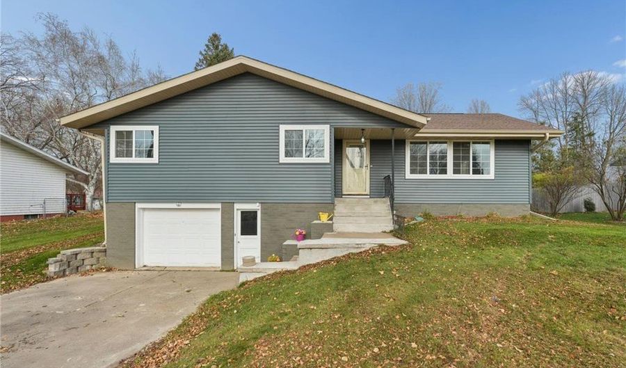 319 Johnson St, Amery, WI 54001 - 3 Beds, 2 Bath