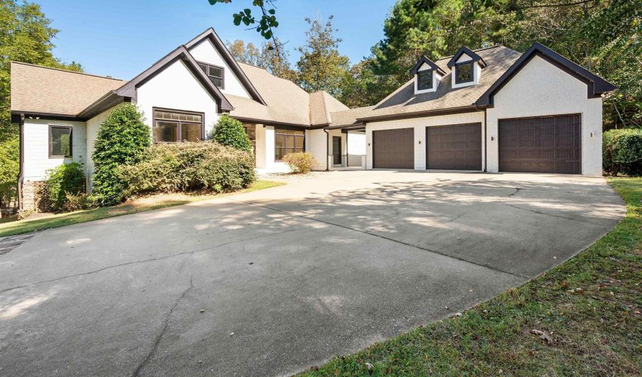 63 WATERS EDGE Dr, Alpine, AL 35014 - 4 Beds, 4 Bath