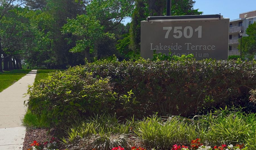 7501 DEMOCRACY Blvd B-218, Bethesda, MD 20817 - 2 Beds, 2 Bath