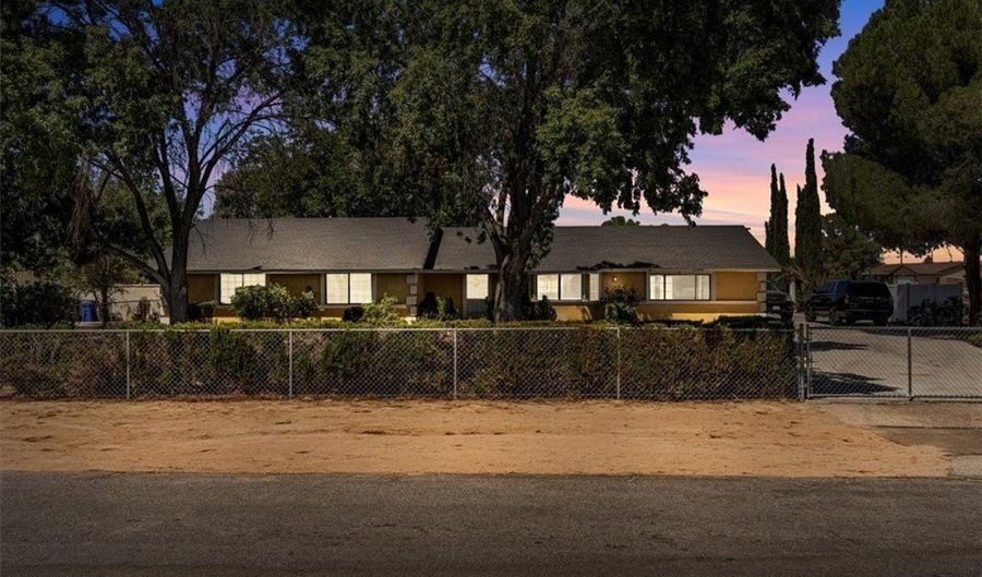 12856 Morning Star Rd, Apple Valley, CA 92308 - 3 Beds, 2 Bath