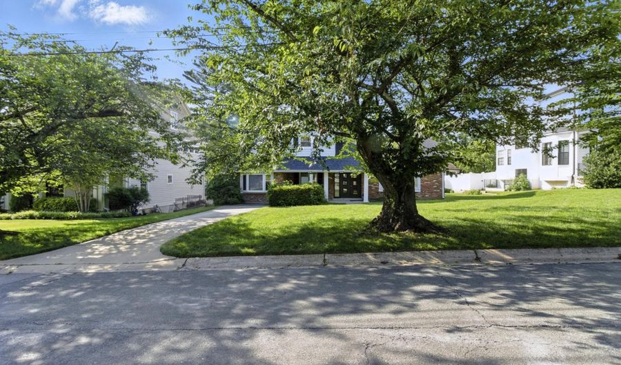 6407 KIRBY Rd, Bethesda, MD 20817 - 3 Beds, 3 Bath