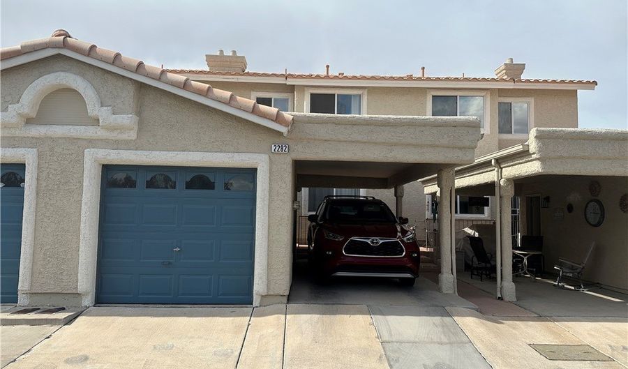 2282 Camel Mesa Dr, Laughlin, NV 89029 - 2 Beds, 3 Bath