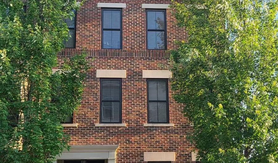 42259 RIGGINS Rdg, Ashburn, VA 20148 - 4 Beds, 5 Bath