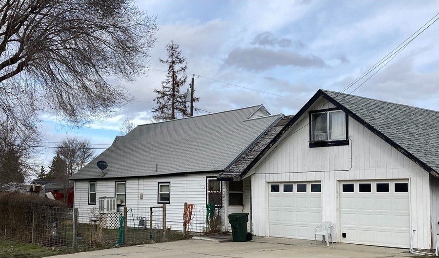2249 MILLER Ave, Baker City, OR 97814 - 3 Beds, 2 Bath