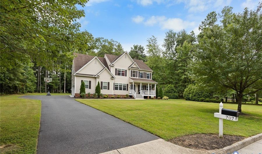 707 Wales Way, Ashland, VA 23005 - 4 Beds, 3 Bath