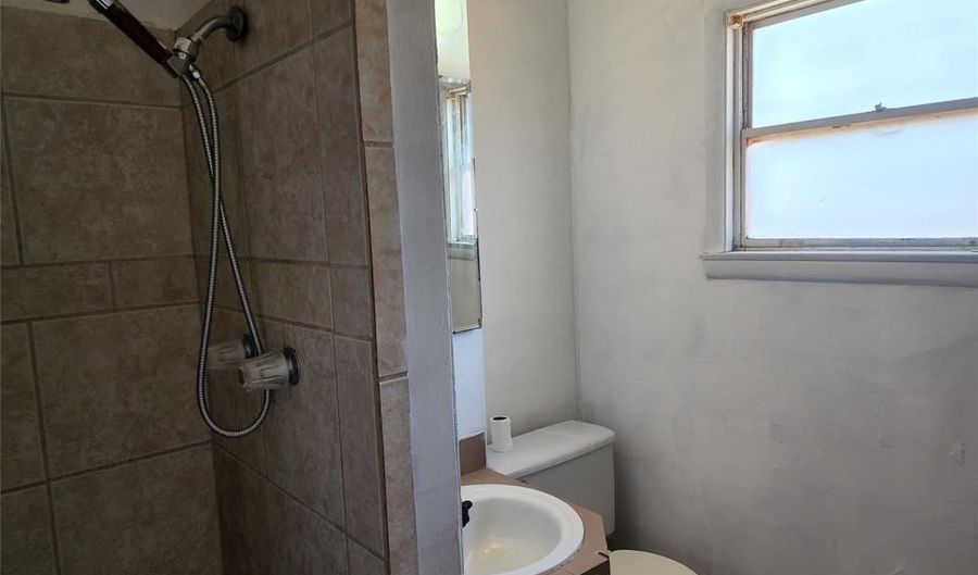 302 Fannin St B, Abilene, TX 79603 - 1 Beds, 1 Bath