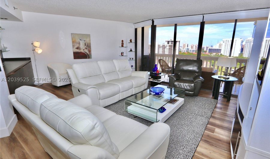 1000 Island Blvd 2005, Aventura, FL 33160 - 1 Beds, 2 Bath