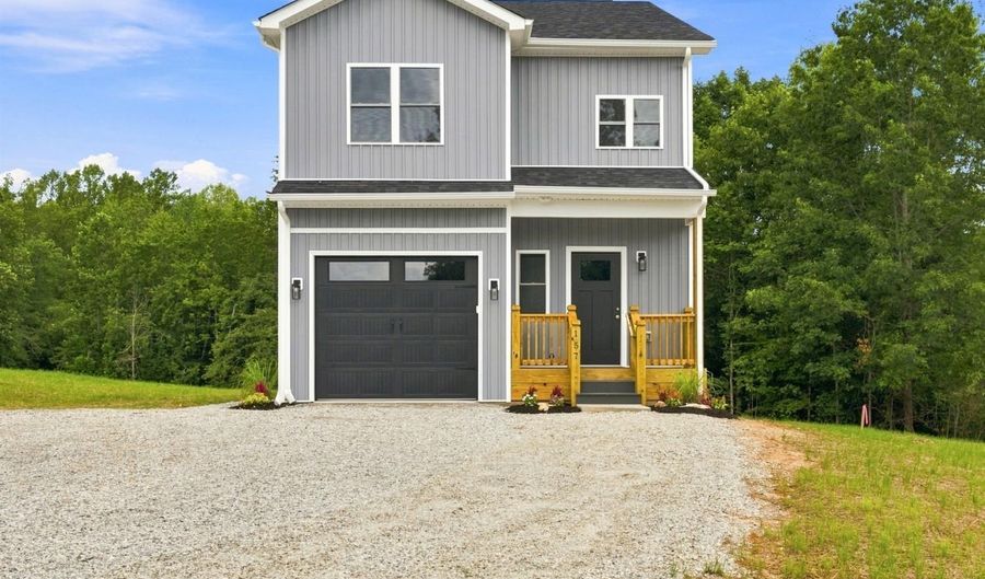 157 Safeway Dr, Amherst, VA 24572 - 3 Beds, 3 Bath