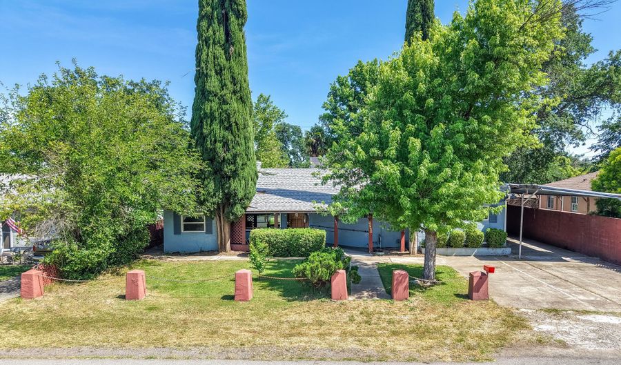 19451 Hill St, Anderson, CA 96007 - 3 Beds, 2 Bath