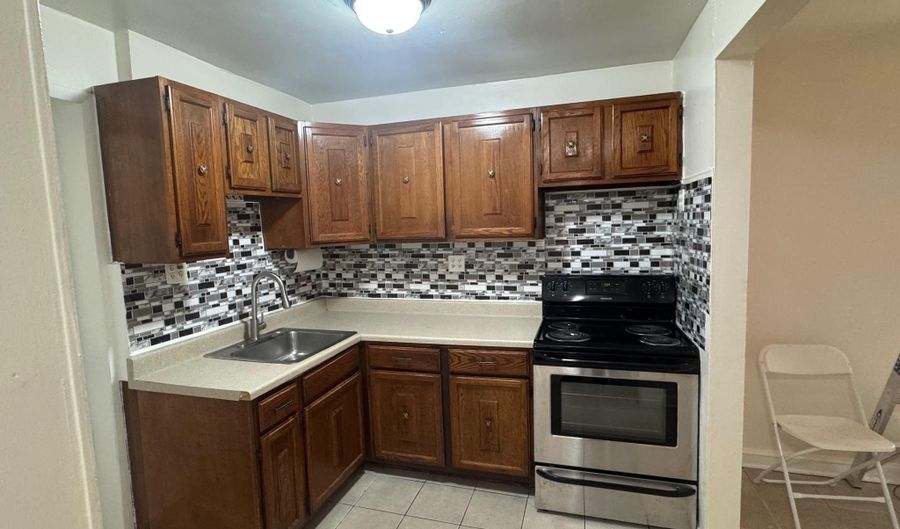 5444 VARNUM St, Bladensburg, MD 20710 - 5 Beds, 3 Bath