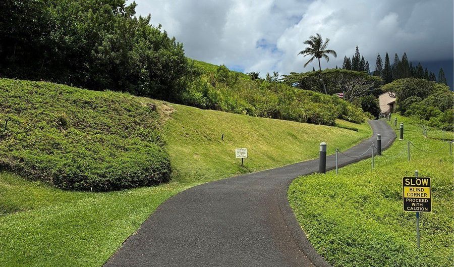 46-055 Meheanu Pl 3442, Kaneohe, HI 96744 - 2 Beds, 2 Bath