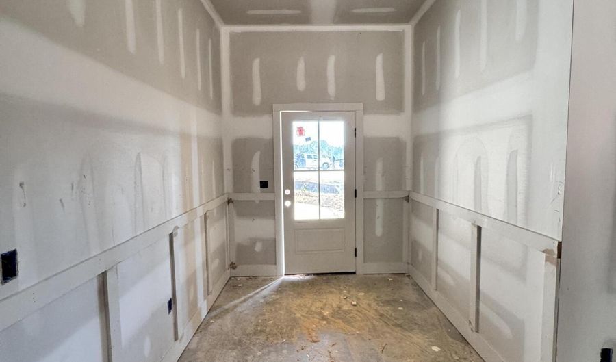 307 Stronghold Dr, Brandon, MS 39042 - 4 Beds, 2 Bath