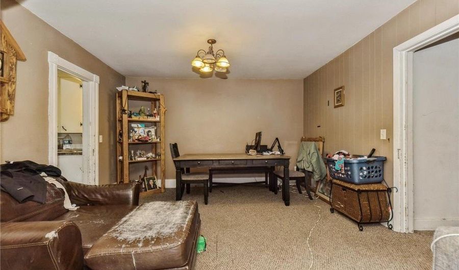 418 W Main St, Arlington, MN 55307 - 7 Beds, 0 Bath