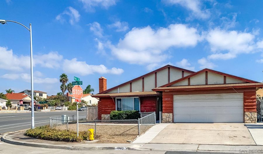 1903 Olive Ave, San Diego, CA 92139 - 5 Beds, 2 Bath