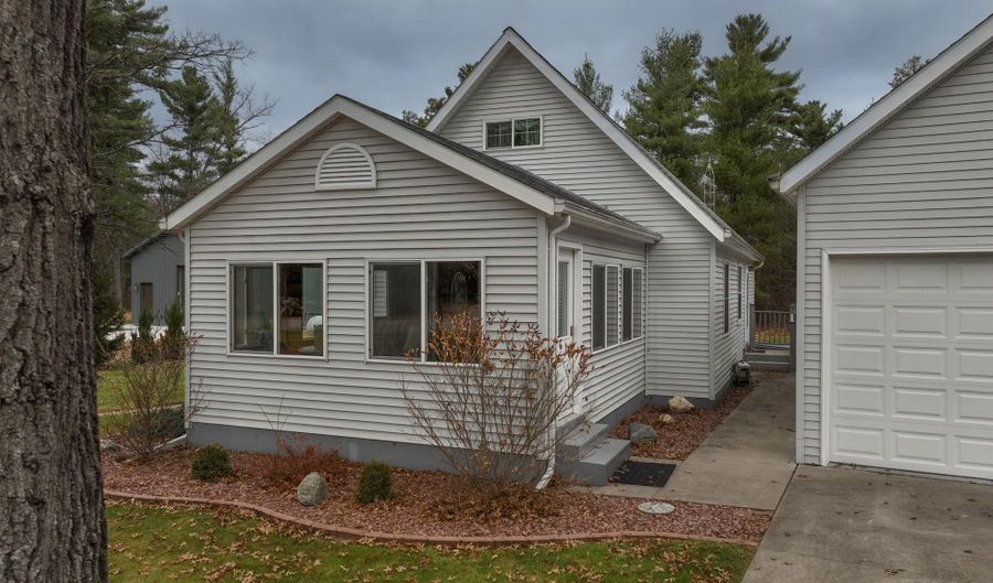 1974 N Cypress Ln, Arkdale, WI 54613 - 4 Beds, 1 Bath