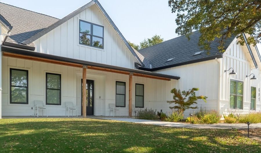 289 Blair Mine, Angels Camp, CA 95222 - 3 Beds, 2 Bath