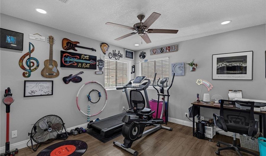 2111 River City Dr, Laughlin, NV 89029 - 4 Beds, 3 Bath