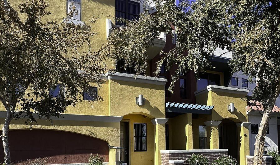 123 N WASHINGTON St 22, Chandler, AZ 85225 - 2 Beds, 2 Bath