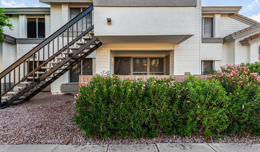 2201 N COMANCHE Dr 1067, Chandler, AZ 85224 - 1 Beds, 1 Bath