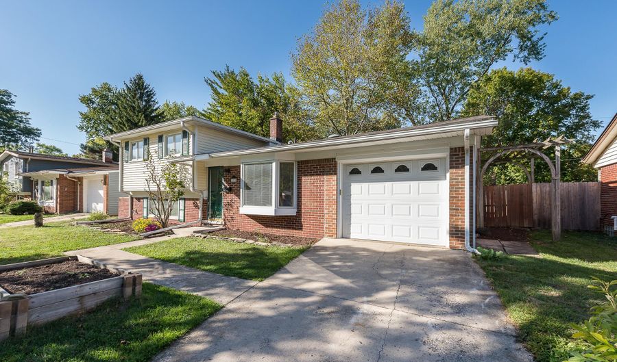 2929 Verle Ave, Ann Arbor, MI 48108 - 3 Beds, null Bath