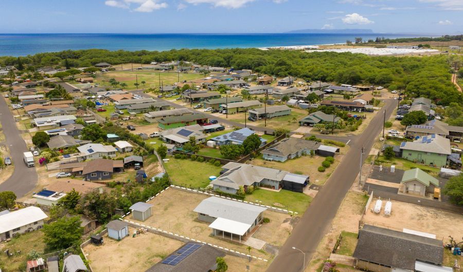 7756 IWIPOLENA Rd, Kekaha, HI 96752 - 4 Beds, 2 Bath