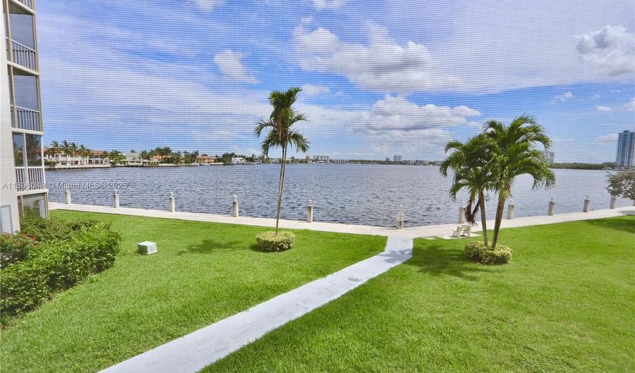 3020 Marcos Dr S208, Aventura, FL 33160 - 2 Beds, 2 Bath