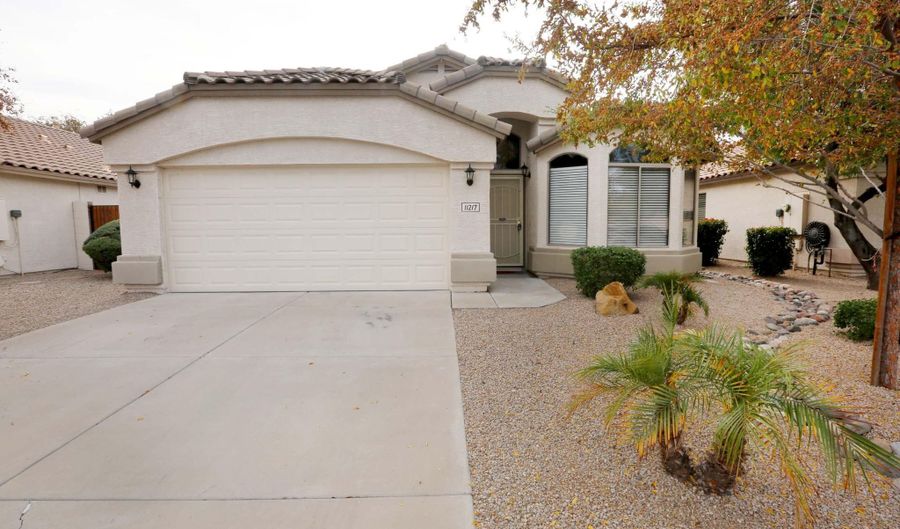 11217 W EDGEMONT Ave, Avondale, AZ 85392 - 3 Beds, 2 Bath