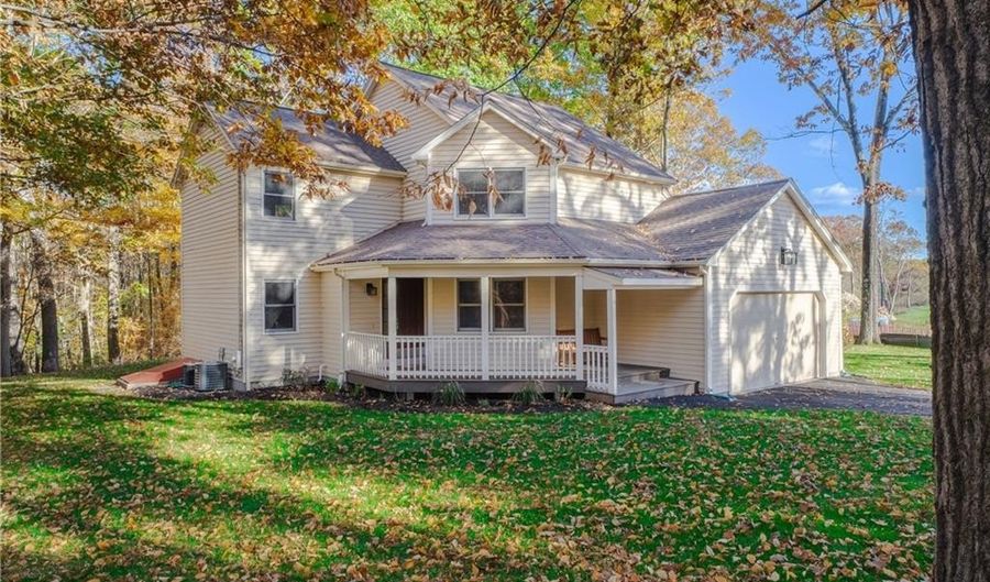 180 Pike Ave, Attleboro, MA 02703 - 3 Beds, 2 Bath