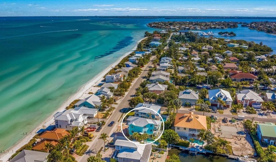 505 S BAY Blvd, Anna Maria, FL 34216 - 5 Beds, 5 Bath