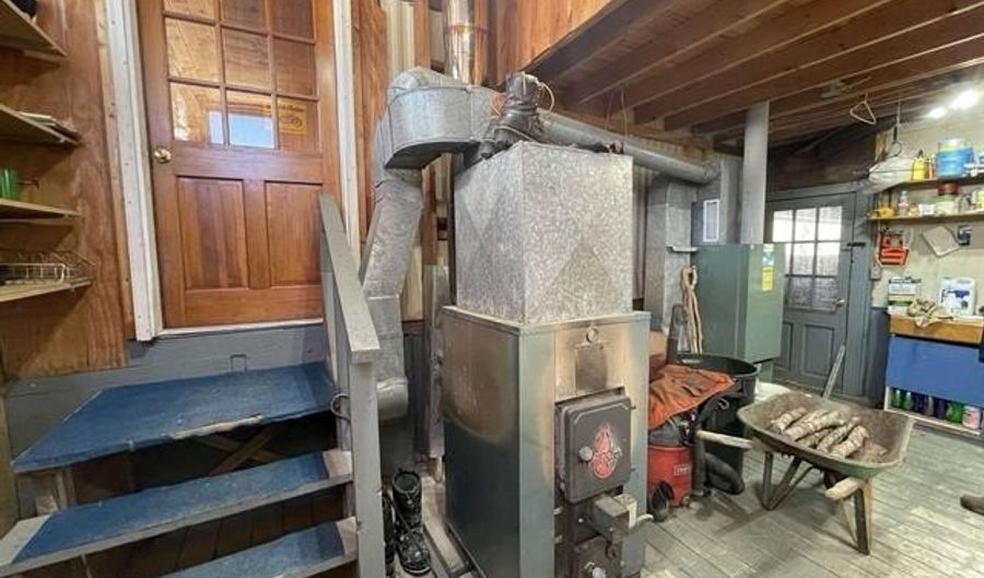 847 Simonsville Rd, Andover, VT 05143 - 3 Beds, 2 Bath