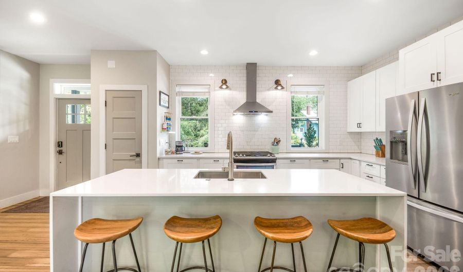 192 Virginia Ave, Asheville, NC 28806 - 4 Beds, 3 Bath
