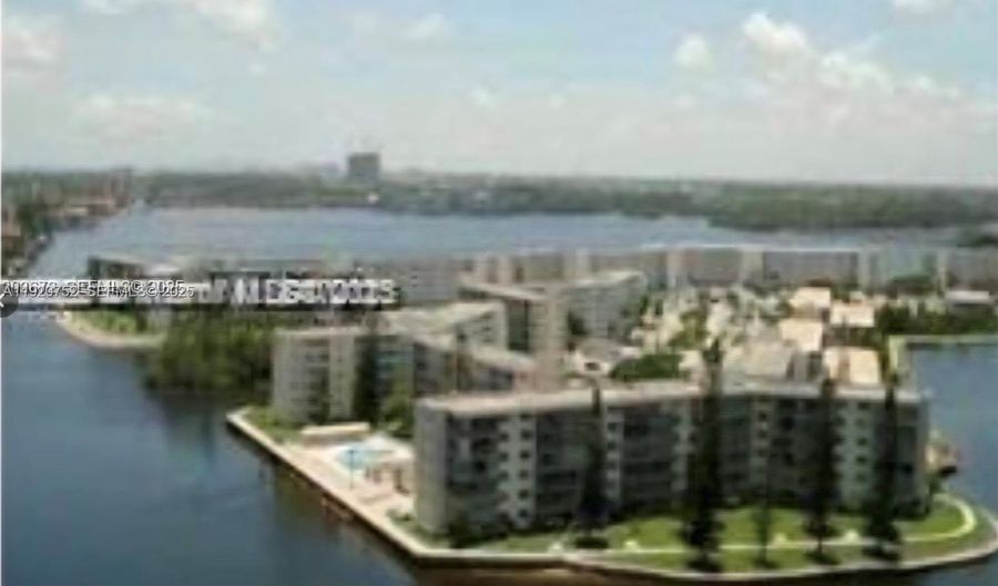 2910 Point East Dr M610, Aventura, FL 33160 - 1 Beds, 1 Bath