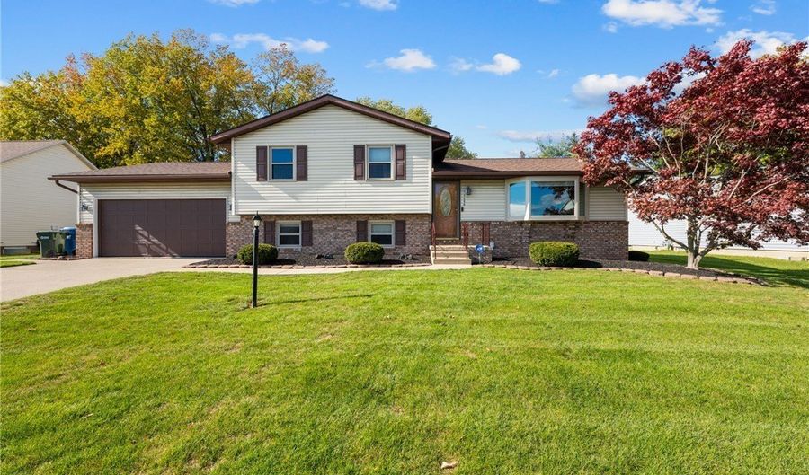 1280 Meadowview Ln, Amherst, OH 44001 - 3 Beds, 2 Bath