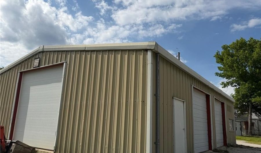 410 S Main St, Archie, MO 64725 - 0 Beds, 0 Bath