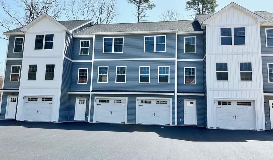 8 A The Crossings At Village Center Dr, Barrington, NH 03825 - 2 Beds, 2 Bath
