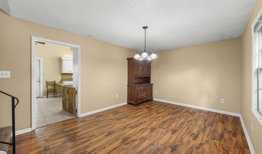 101 Hendrix Ct, Boiling Springs, SC 29316 - 4 Beds, 3 Bath