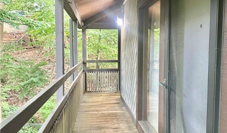 1722 Treetop Trl 15, Akron, OH 44313 - 2 Beds, 2 Bath