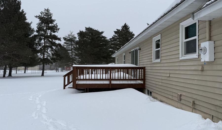 117 E Cemetery, Amasa, MI 49903 - 3 Beds, 2 Bath