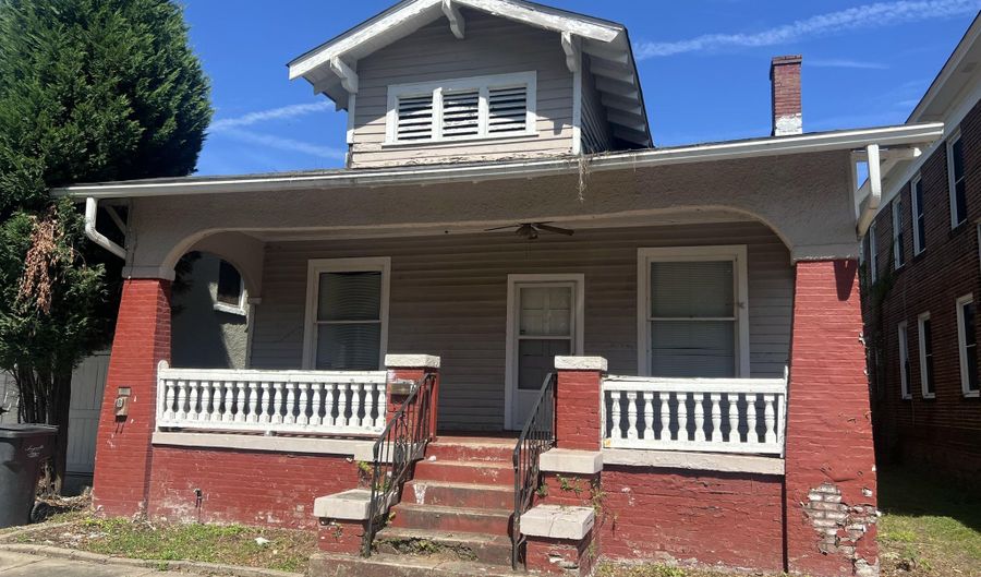 113 4th St, Augusta, GA 30901 - 3 Beds, 2 Bath