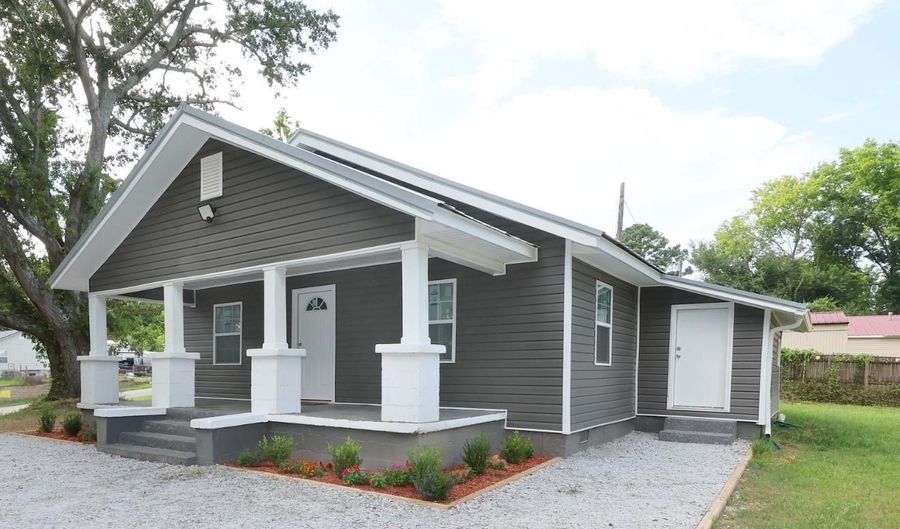 4175 MYRTLE Dr, Anniston, AL 36206 - 3 Beds, 2 Bath