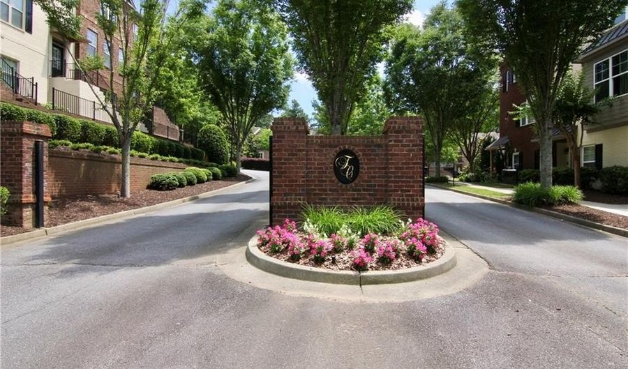1660 Jardin Ct, Alpharetta, GA 30022 - 4 Beds, 4 Bath