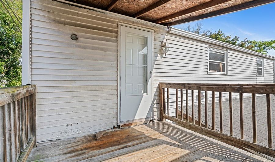 1302 Irwin St, Aliquippa, PA 15001 - 4 Beds, 3 Bath