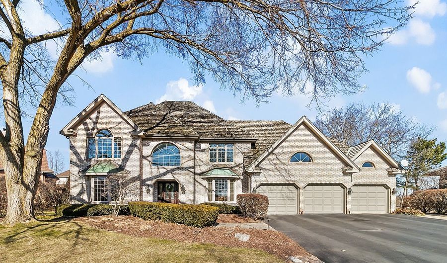 10538 Wildflower Rd, Orland Park, IL 60462 - 4 Beds, 3 Bath
