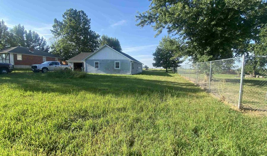 618 Burbank, Appleton City, MO 64724 - 3 Beds, 1 Bath