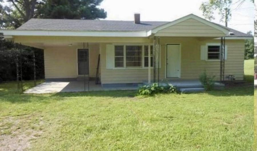 114 S Pkwy, Bethel Springs, TN 38315 - 3 Beds, 1 Bath