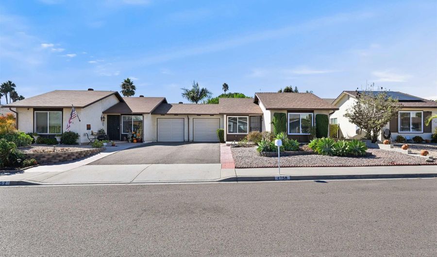 4758 Westridge Dr, Oceanside, CA 92056 - 2 Beds, 1 Bath
