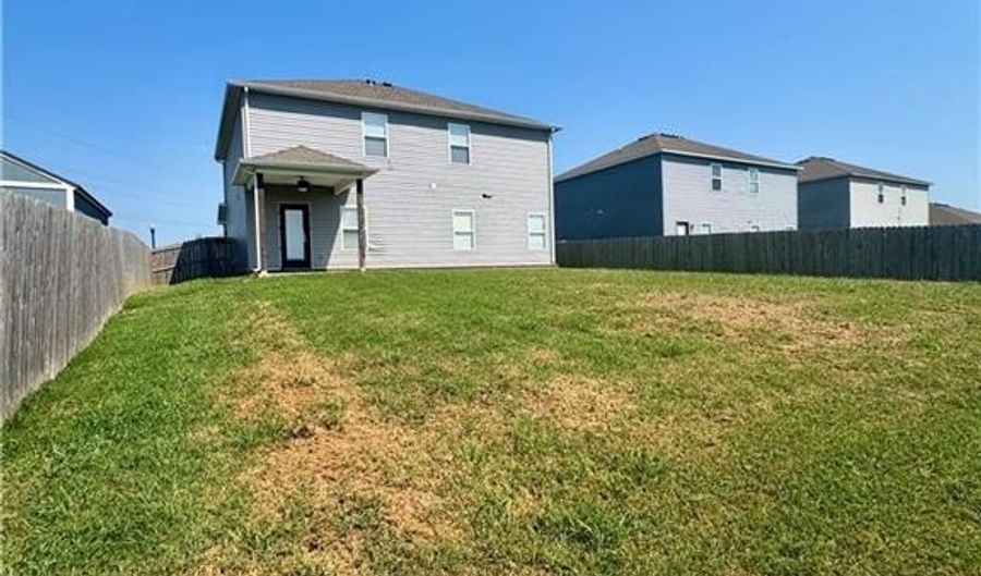 704 Loudon Dr, Bentonville, AR 72712 - 4 Beds, 3 Bath