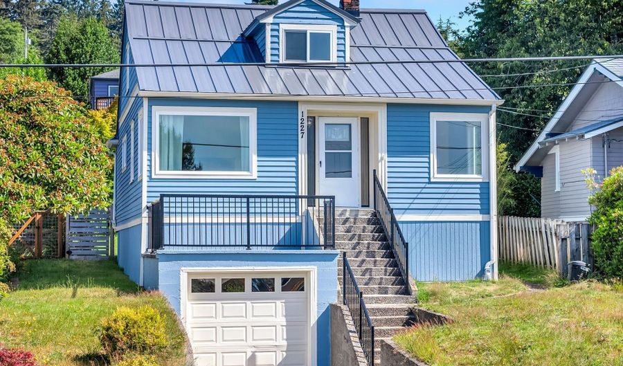 1227 ALAMEDA Ave, Astoria, OR 97103 - 3 Beds, 1 Bath